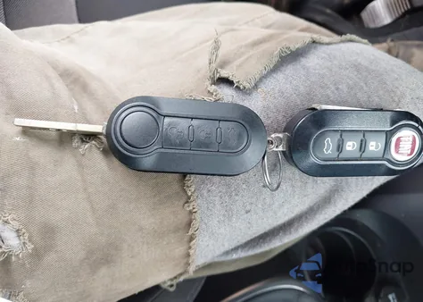 2015 Fiat 500L Easy from USA, damaged, VIN ZFBCFABH6FZ035847